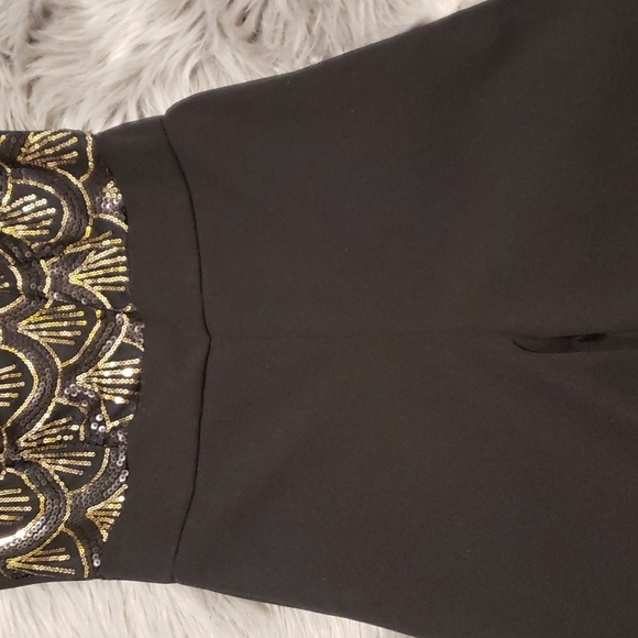 🧿Gold Sequin Jumpsuit - Picture 4 of 6
